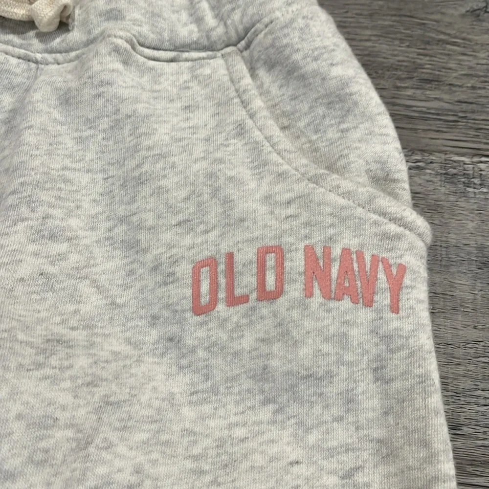 Old Navy Gray Kids Jogger Pants